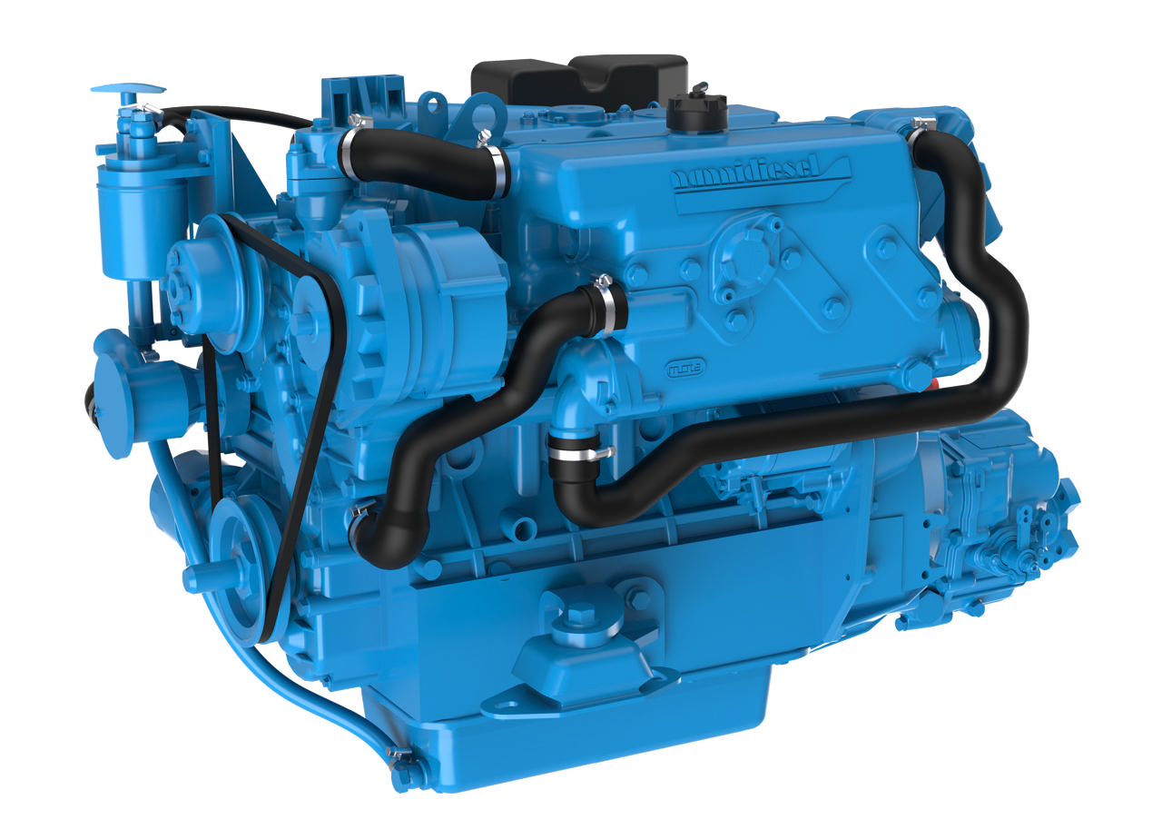 En N4.50 marinemotor fra Nogva på hvit bakgrunn
