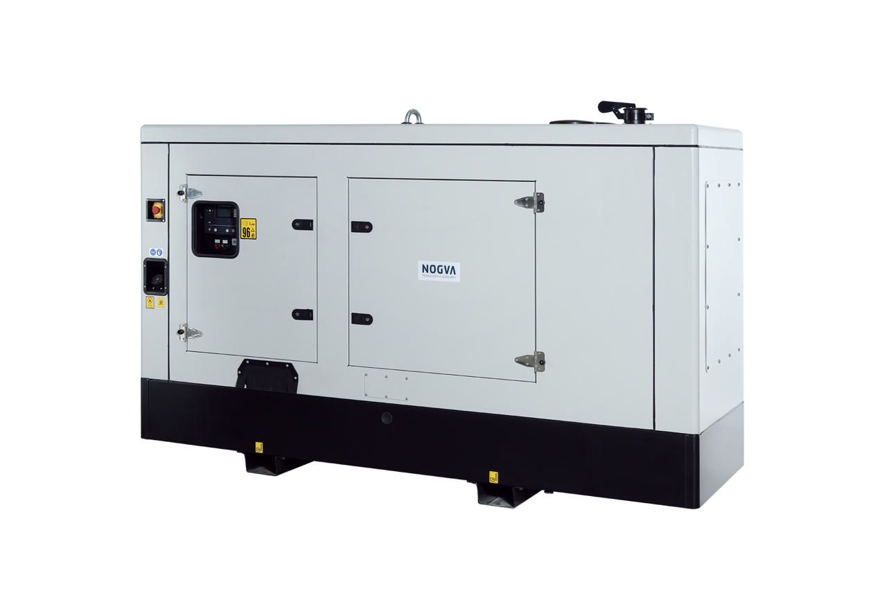 En White NJDK100-50 S3A industriaggregat fra Nogva på hvit bakgrunn