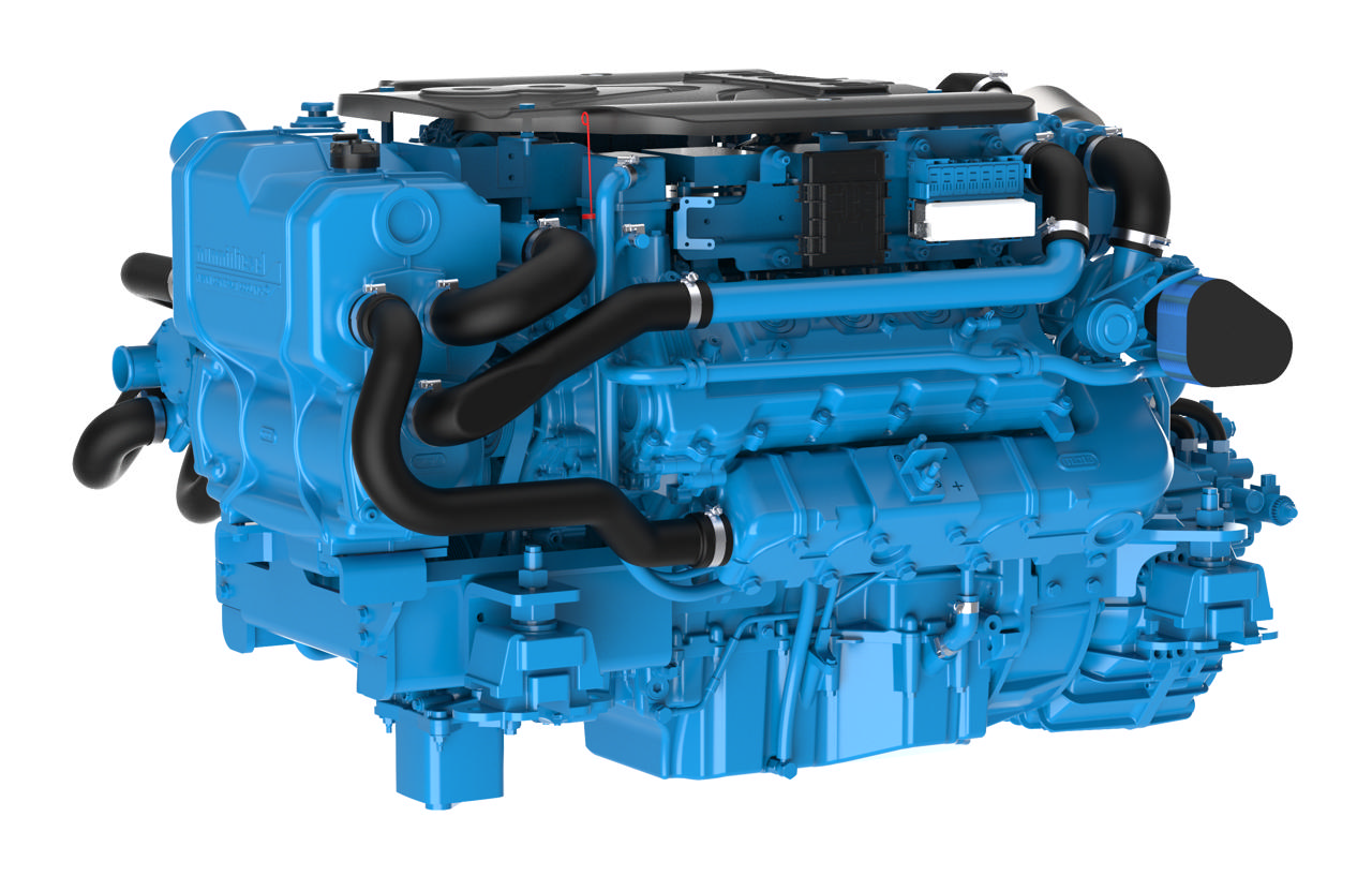 En T8V.350 marinemotor fra Nogva på hvit bakgrunn