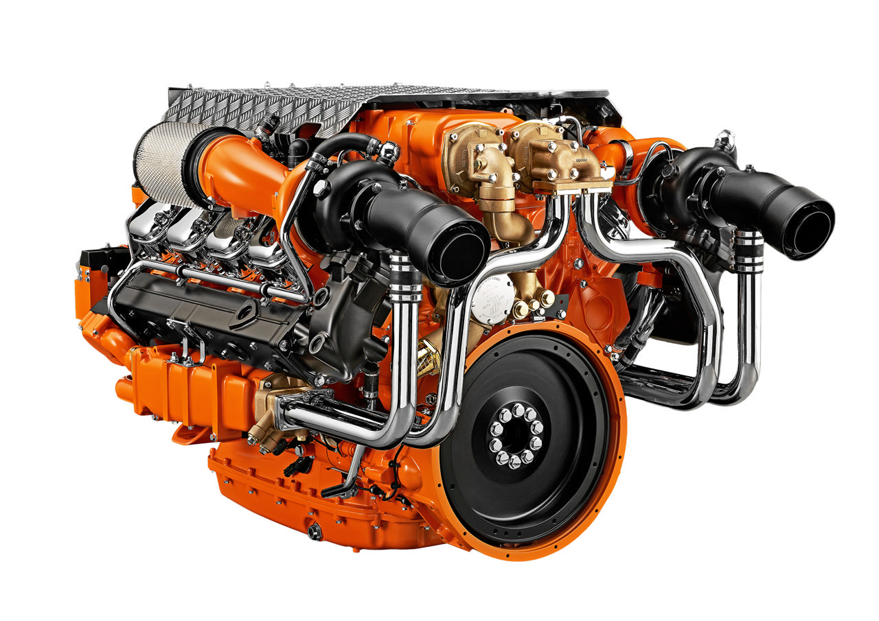 En DI16 072M marinemotor fra Nogva på hvit bakgrunn