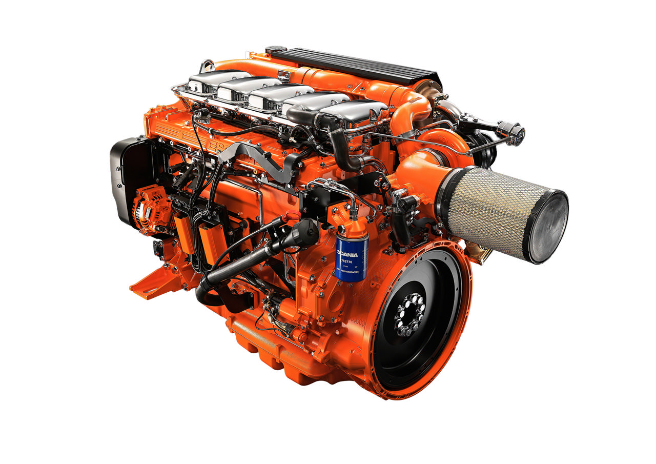 En DI09 072M marinemotor fra Nogva på hvit bakgrunn